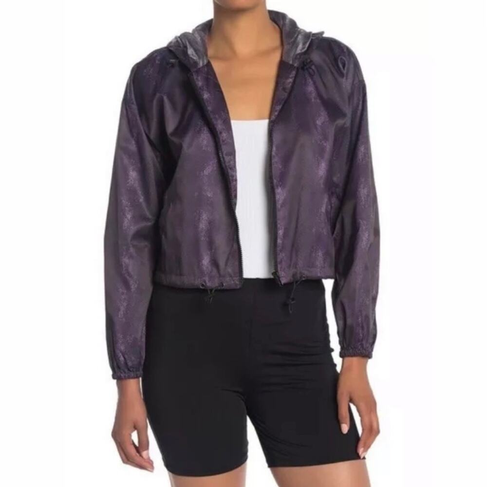 Love, fire Açaí Snake Jacket and Yellow Top